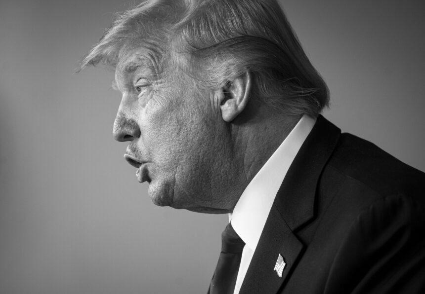 Трамп звинуватив Байдена в атаці Ірану на Ізраїль