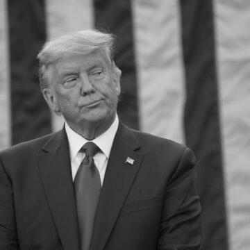 У Трампа відповіли на запрошення Зеленського відвідати Україну