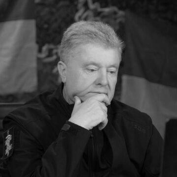 Порошенко висловився про мобілізацію та терміни служби