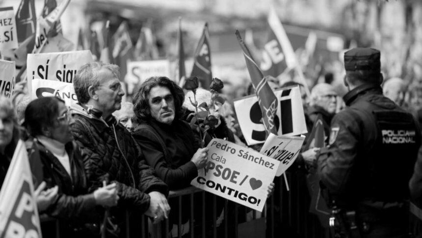 Thousands turn out at rally for Spain’s PM Pedro Sánchez