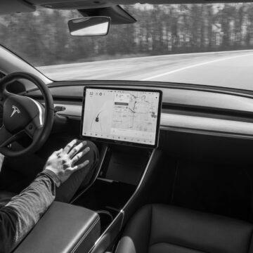 Tesla Autopilot recall to be probed by US regulator