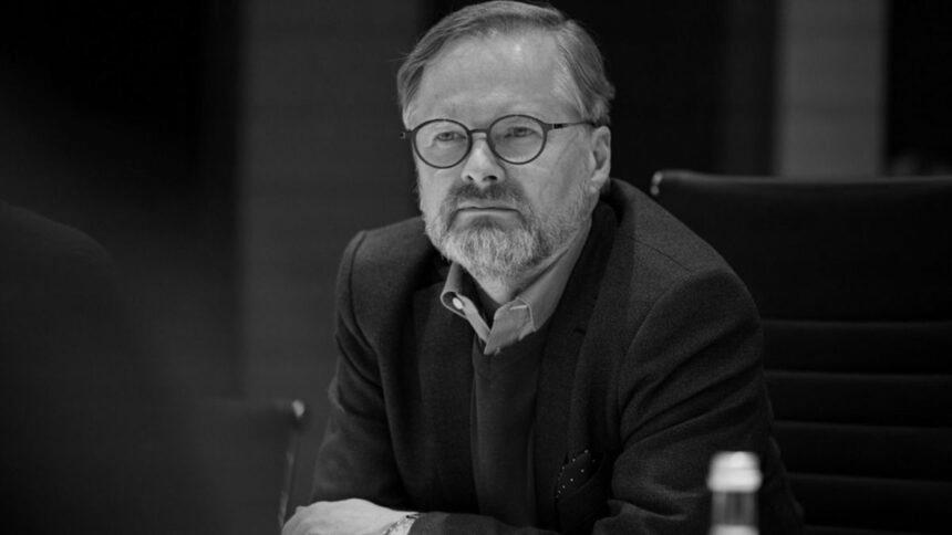 Петр Фіала розповів, коли Україна отримає першу партію снарядів за чеською ініціативою