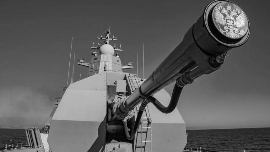 Росія тримає ударне угруповання в Азовському морі: у ВМС попередили про загрозу