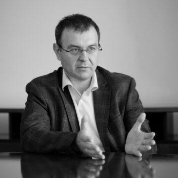 ВР підтримала виправлення про економічне бронювання членів “клубу білого бізнесу”. Частка заброньованих – до 25% працівників