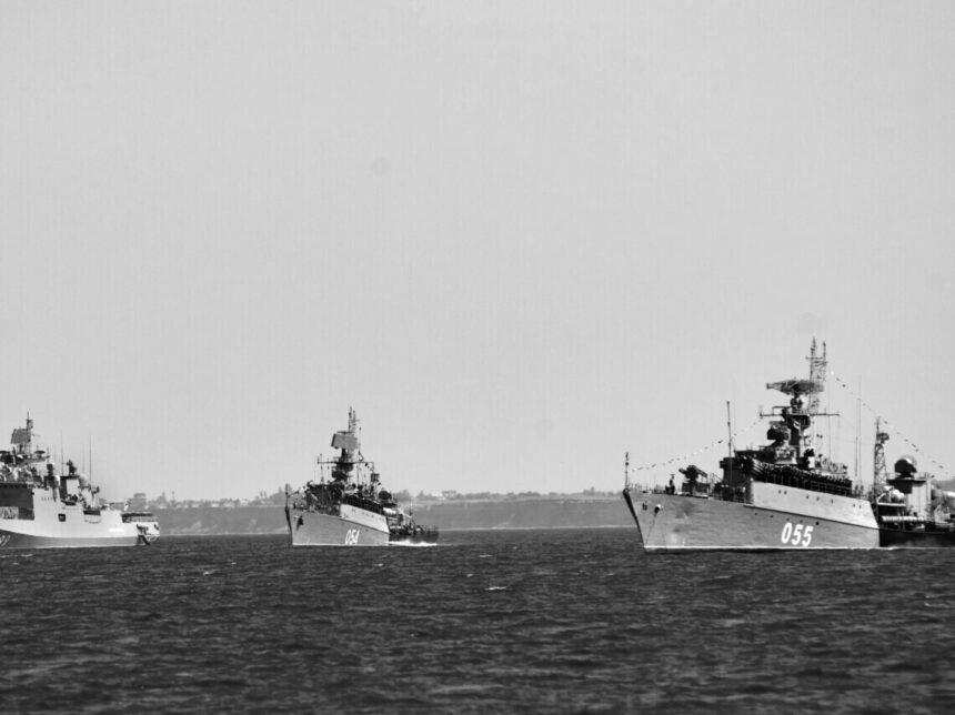 Росія знову збільшила кількість ракетоносіїв в Азовському морі