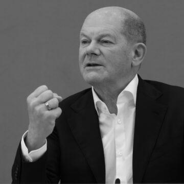 Німеччина пообіцяла захищати кожен квадратний дюйм території НАТО