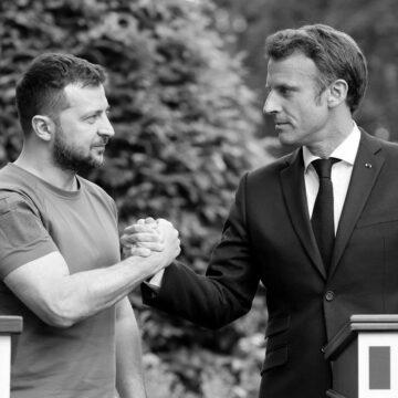 Зеленський і Макрон зустрінуться, щоб обговорити військову допомогу