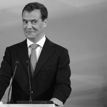 Медведєв зробив чергову ідіотську заяву. Тепер про Телеграм