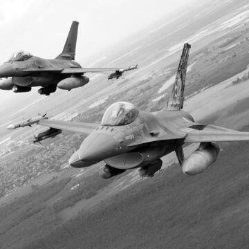 Україна може використовувати нідерландські F-16 для ударів по РФ – генерал  Королівських ВПС