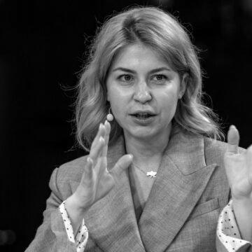 Вступ в ЄС –  суперечлива умова змін Конституції під час війни