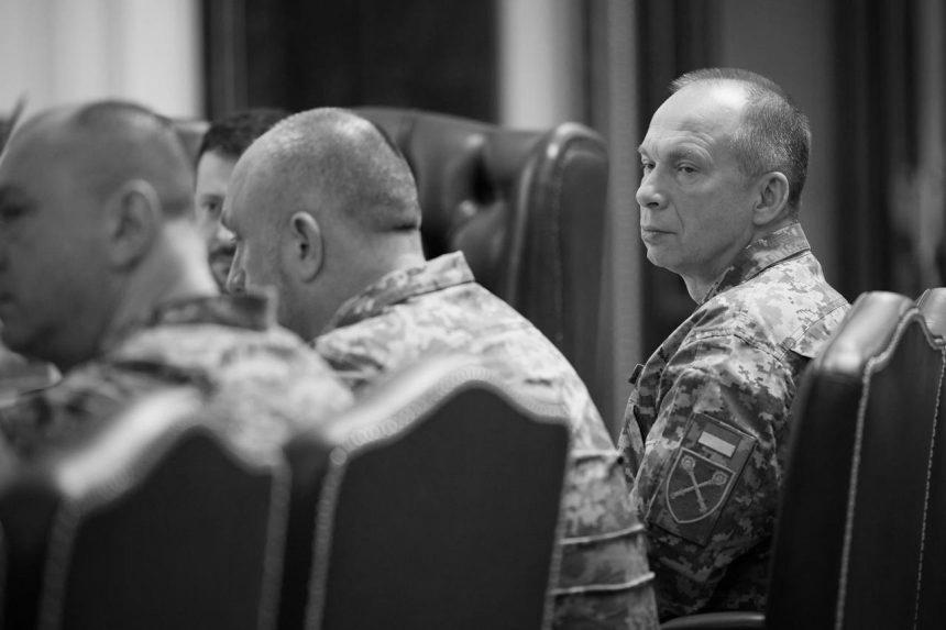 Сирський провів нараду з розвитку безпілотних систем і РЕБ