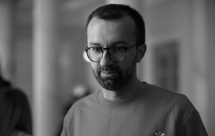 У Зеленського спростували чутки про здачу Криму: не ведемо переговорів про кордони