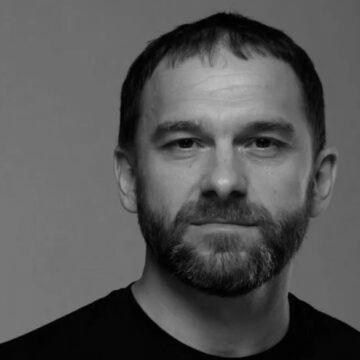 “Слуга народу” Каптєлов задекларував доходи дружини в Росії, але приховав московську нерухомість