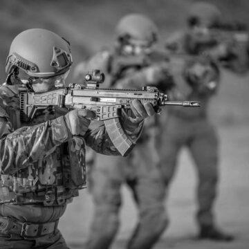 “Прощавай, калаш”: Сили оборони України отримають сучасні штурмові гвинтівки Bren-2