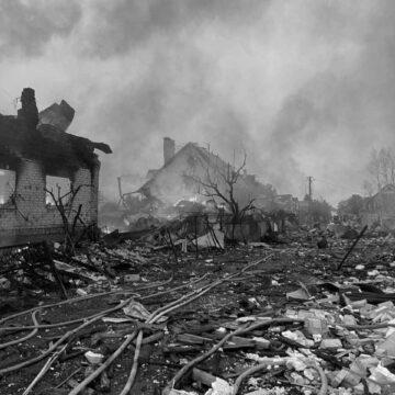 Знову неспокійна ніч. Над Україною десятки дронів, ворожі стратегічні бомбардувальники і носії “Калібрів” запустили ракети