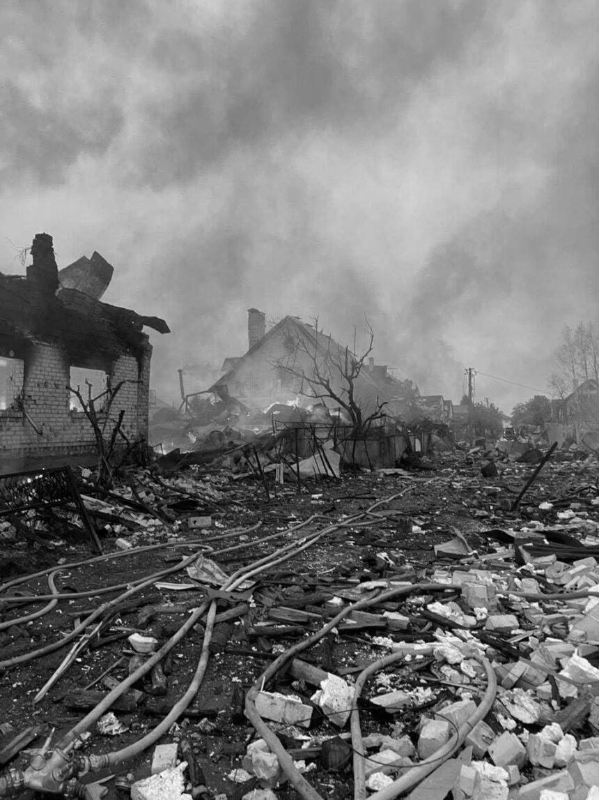 Знову неспокійна ніч. Над Україною десятки дронів, ворожі стратегічні бомбардувальники і носії “Калібрів” запустили ракети