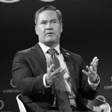 Колишній радник Трампа назвав прихильників України з команди президента США