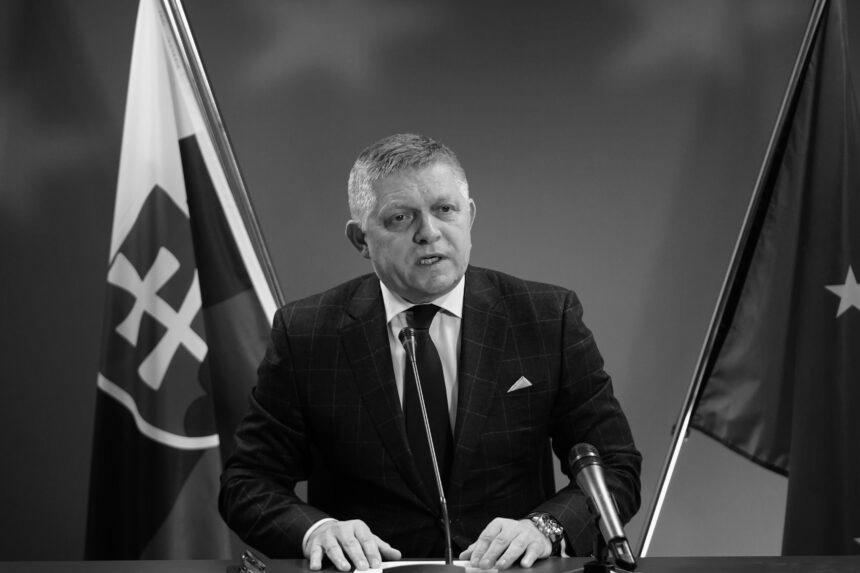 Фіцо не сподобалося те, що деякі країни ЄС заборонили проліт його літака до Москви