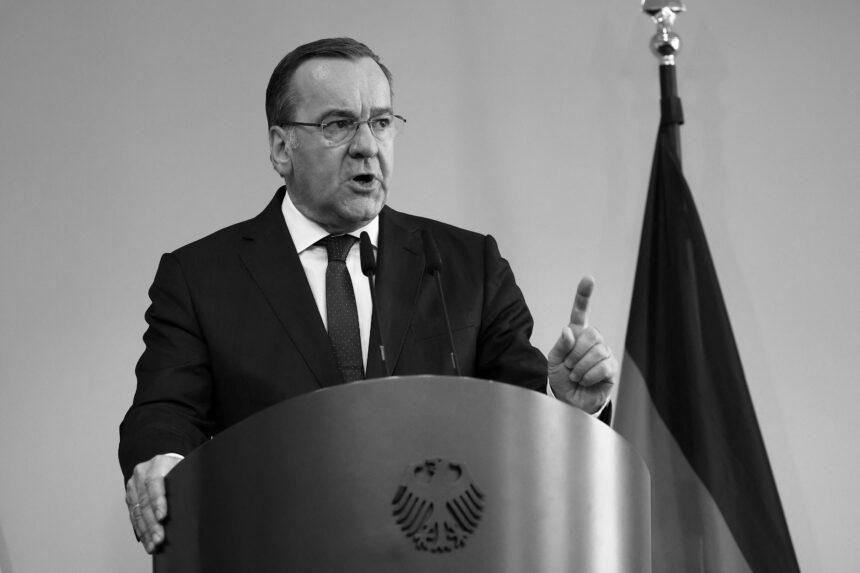 Україна скоро отримає першу далекобійну зброю, виробництво якої профінансувала Німеччина – Пісторіус
