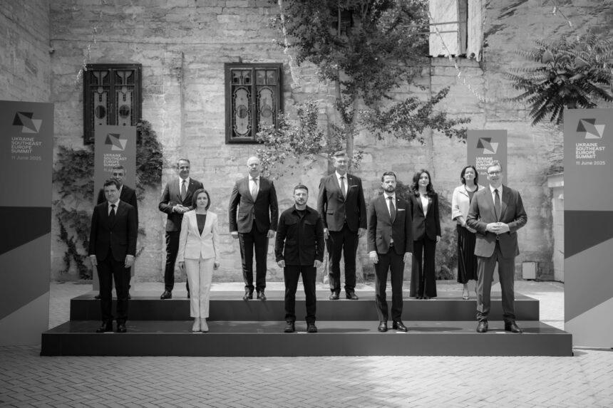 Київ підтримує Кишинів: як Україна допоможе Молдові у протидії тиску РФ