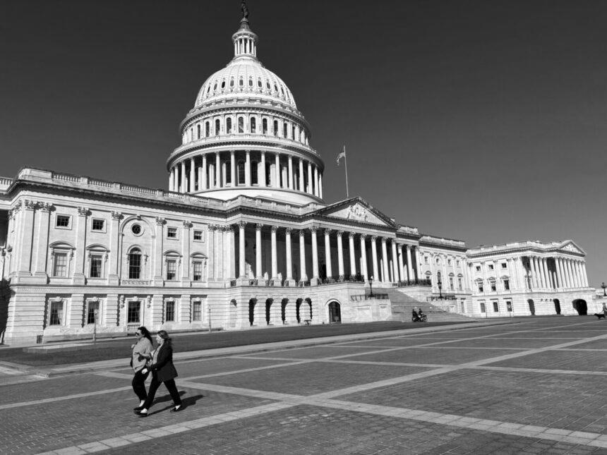 Сенат США планує розглянути новий пакет санкцій проти Росії перед самітом G7