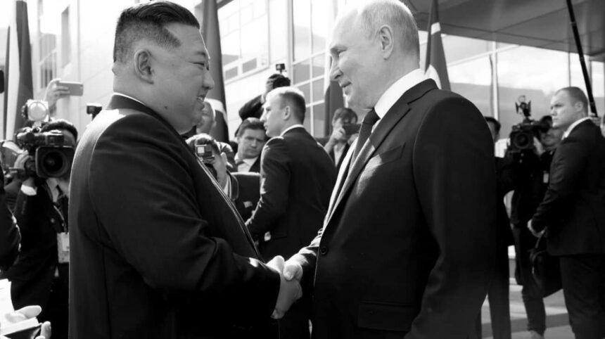Росія накопичила 300 балістичних ракет і отримала 12 млн снарядів від КНДР, – розвідка
