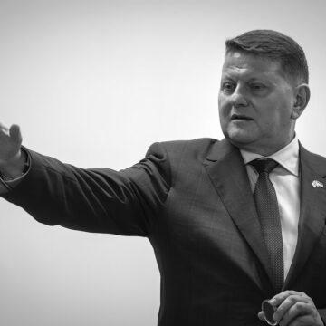Таємний штаб Залужного у Лондоні: чутки і реальні страхи влади