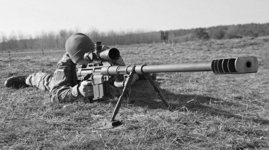 Український снайпер встановив світовий рекорд, знищивши двох окупантів із 4000 метрів