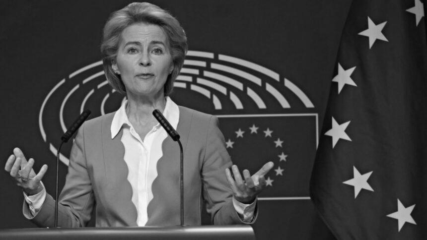 Голова Єврокомісії після розмови з Трампом анонсувала 19-й пакет санкцій проти РФ