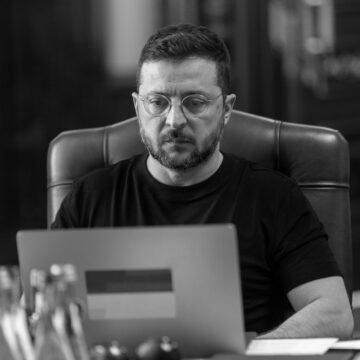 Зеленський відреагував на масштабний комбінований обстріл України