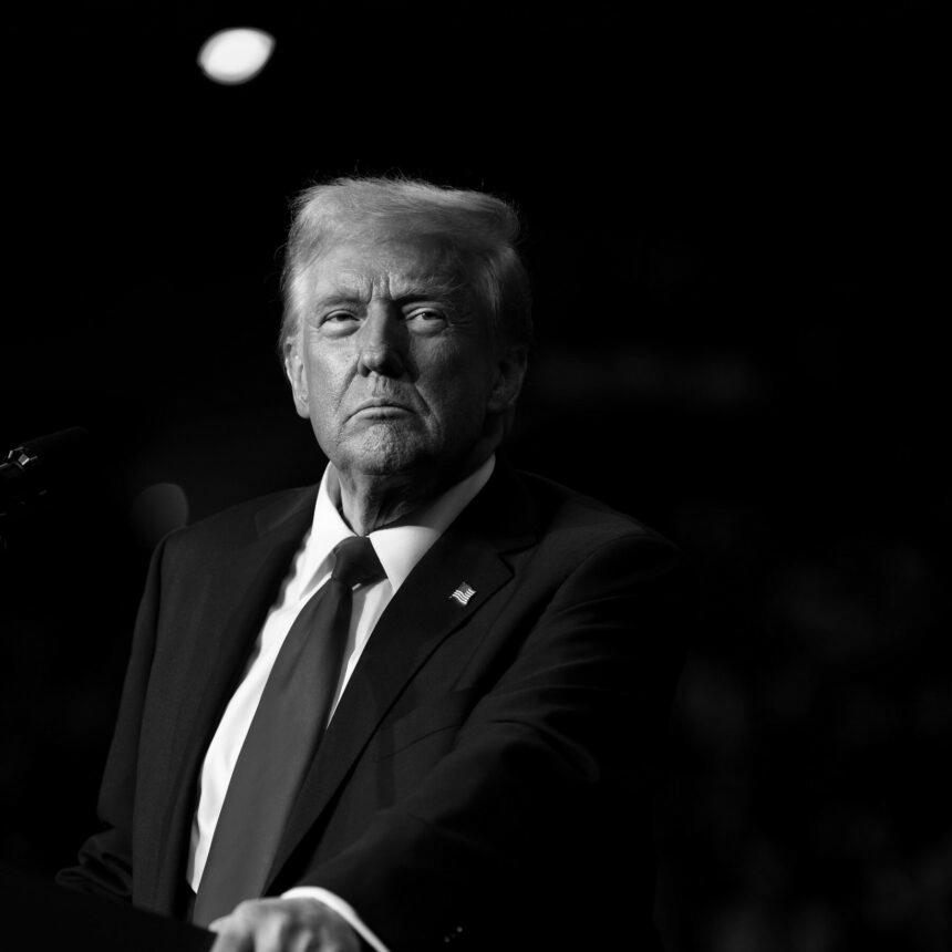Трамп заявив, що Україна готується перейти в наступ