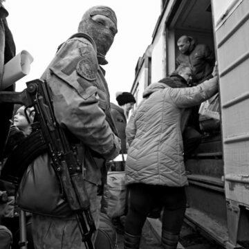 Працюють за продукти: лише 30% мешканців ТОТ мають роботу