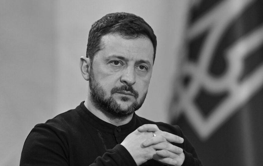 Не перемагає у війні, але хоче правити до смерті. Зеленський пояснив, чого боїться Путін