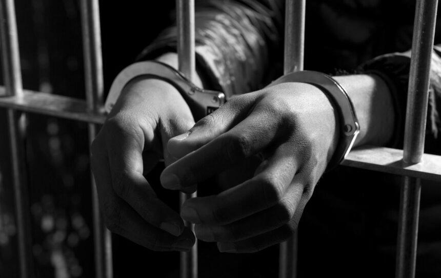 Коригував удари по енергетиці: російського агента засудили до 15 років