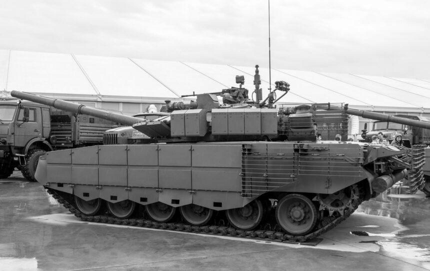 "Бити, а не нити": полк СБС "Рейд" знищив рідкісний Т-80БВМ на прикордонні Дніпропетровщини “Бити, а не нити”: полк СБС “Рейд” знищив рідкісний Т-80БВМ на прикордонні Дніпропетровщини