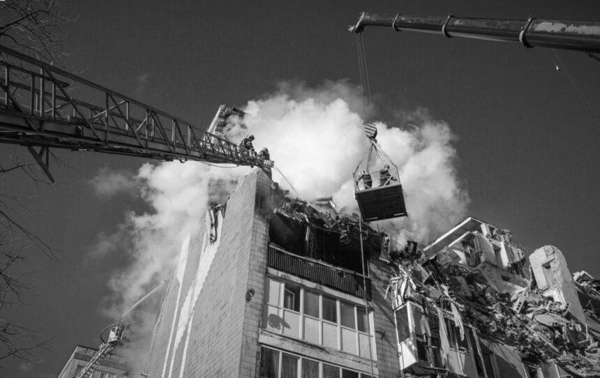 У Тернополі завершили пошуково-рятувальні роботи, але знайшли не всіх