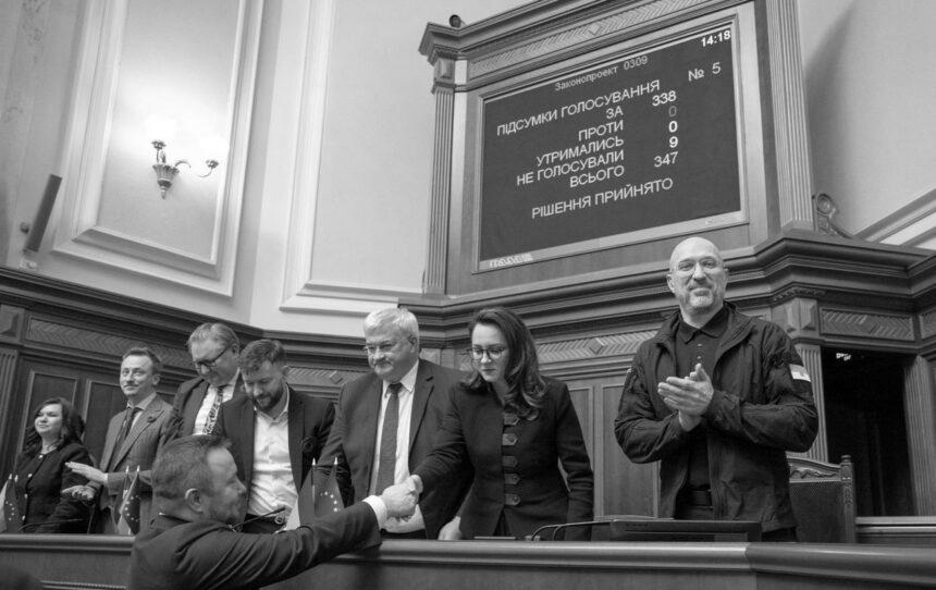 "Міндіч-гейт" спричинив кадрові потрясіння в Кабміні: хто може піти наступним “Міндіч-гейт” спричинив кадрові потрясіння в Кабміні: хто може піти наступним