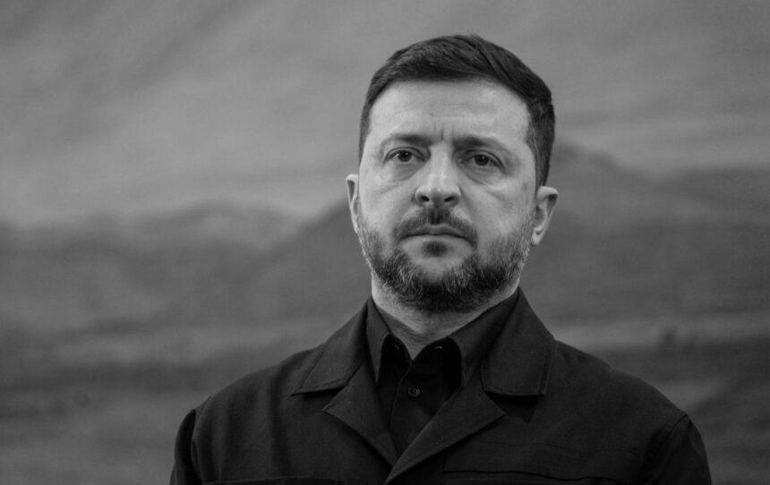 Зеленський звернувся до українців через мирний план: зараз один з найважчих моментів