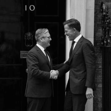 _-24088 Стармер і Рютте погодили координацію напередодні переговорів щодо мирного врегулювання в Україні