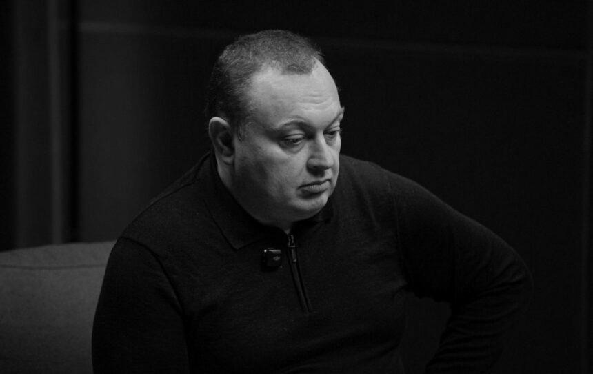 Скільки українців в побуті спілкуються лише російською мовою: відповідь соціолога