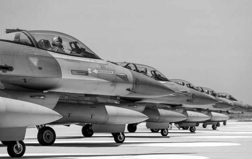 НАТО просить Туреччину достроково надати F-16 для патрулювання неба в країнах Балтії, – ЗМІ