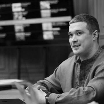 Комітет Ради одноголосно підтримав призначення Федорова міністром оборони Комітет Ради одноголосно підтримав призначення Федорова міністром оборони