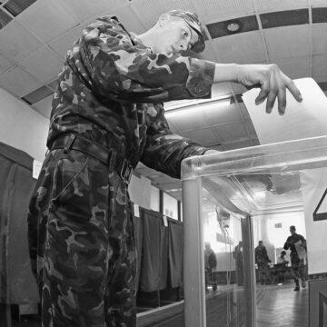 Вибори в Україні після війни: які проблеми з голосуванням військових і що можна зробити
