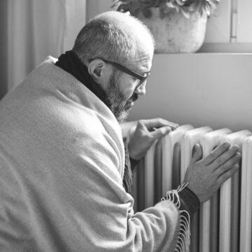 У Києві без опалення залишаються близько 50 будинків У Києві без опалення залишаються близько 50 будинків
