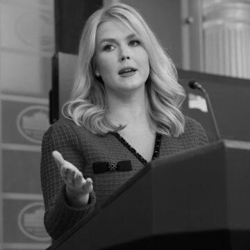 Трамп хоче купити Гренландію, але не виключає військовий сценарій