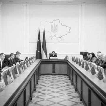 Перезавантаження Кабміну триває: хто отримає посади і хто під загрозою звільнення Перезавантаження Кабміну триває: хто отримає посади і хто під загрозою звільнення