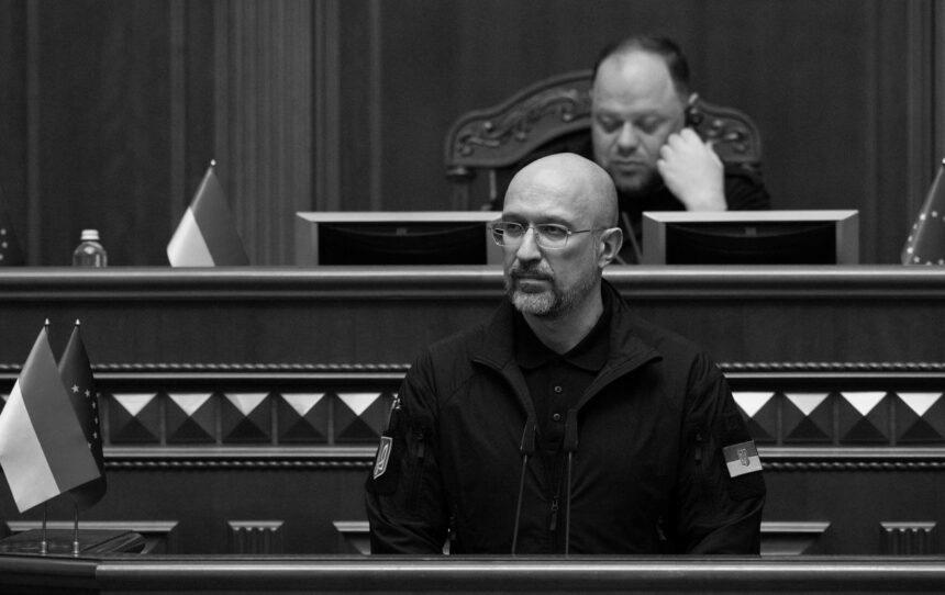 Запаси пального в Україні на 20+ днів, ціни залишаються ринковими, – Шмигаль