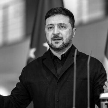 Зеленський чітко відповів Путіну на заяви про "паузу" у війні Зеленський чітко відповів Путіну на заяви про “паузу” у війні