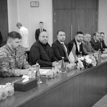 Обмін полоненими та новий ультиматум РФ: чим завершилися переговори в Абу-Дабі Обмін полоненими та новий ультиматум РФ: чим завершилися переговори в Абу-Дабі