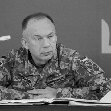 Чверть усіх боїв на фронті - це український наступ, - Сирський Чверть усіх боїв на фронті – це український наступ, – Сирський